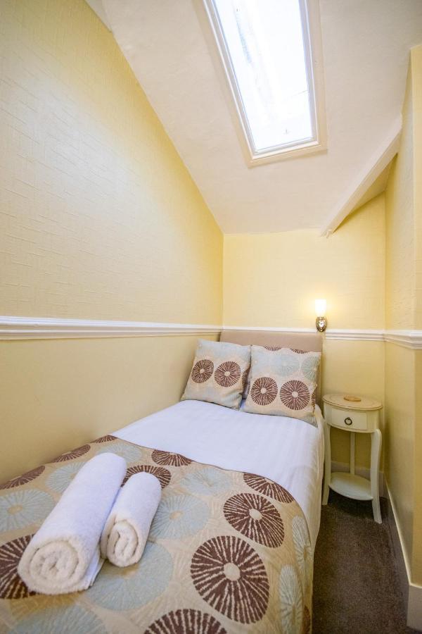 Summerlands Guest House Torquay Extérieur photo