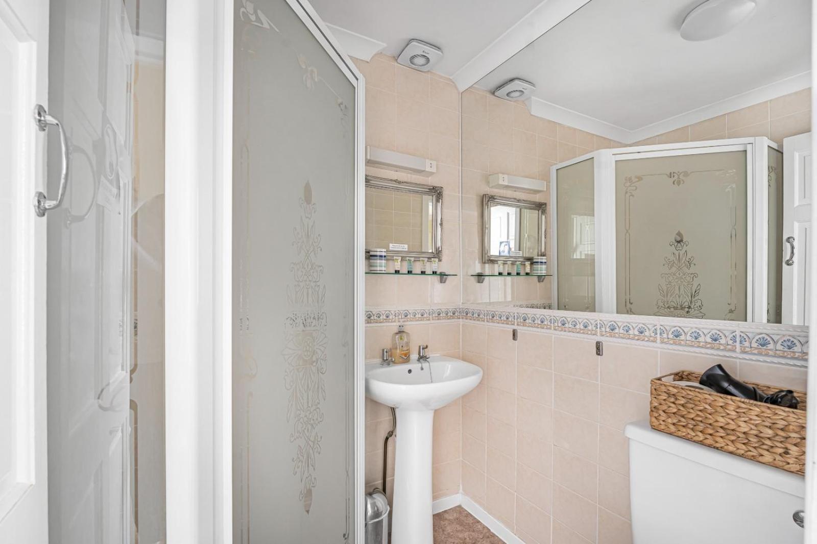 Summerlands Guest House Torquay Extérieur photo