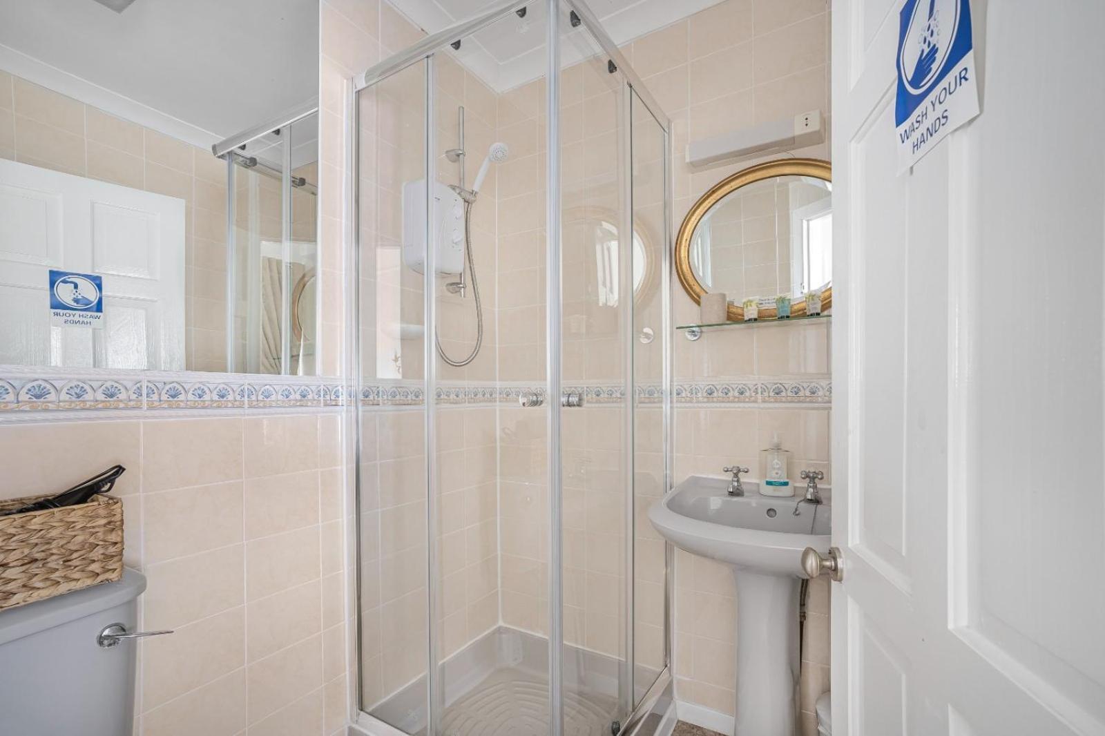 Summerlands Guest House Torquay Extérieur photo