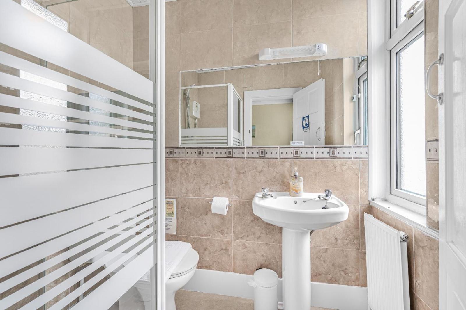 Summerlands Guest House Torquay Extérieur photo