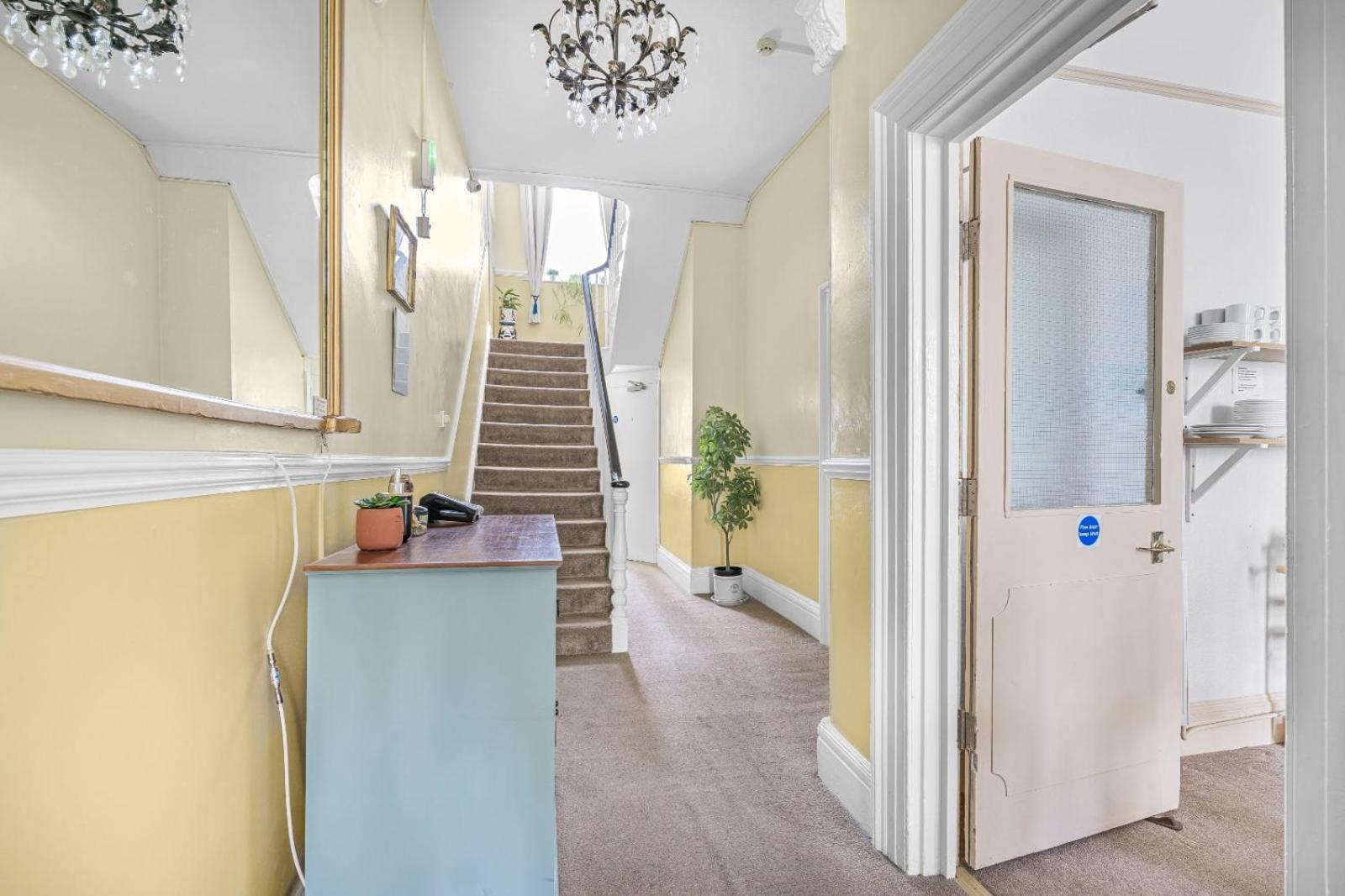 Summerlands Guest House Torquay Extérieur photo
